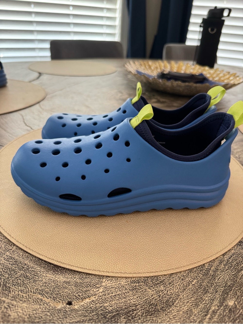 Art Class Big Boy Blue Slip-On Water Shoes with Lime Pull Tab